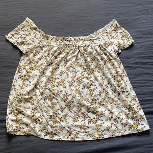 American Eagle off the shoulder top